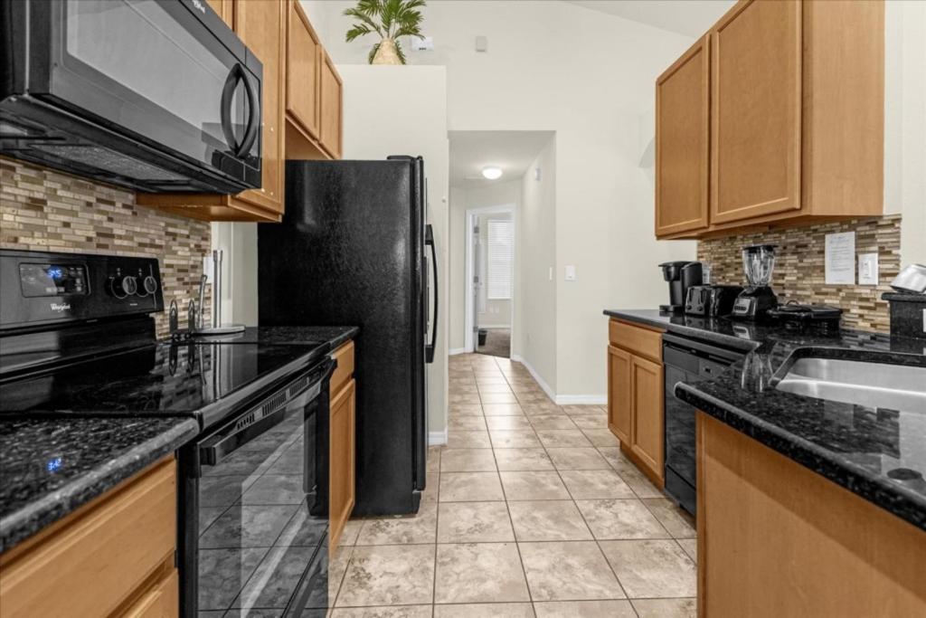 4 Bedrooms - 3 Bathrooms - Veranda Palms 2603 Sc *