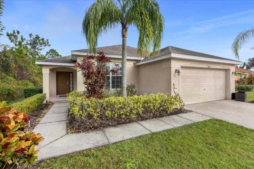 4 Bedrooms - 3 Bathrooms - Veranda Palms 2603 Sc Holiday home