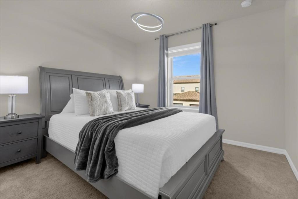 5 Bedrooms - 4,5 Bathrooms - Windsor At Westside 8936 Al * Orlando