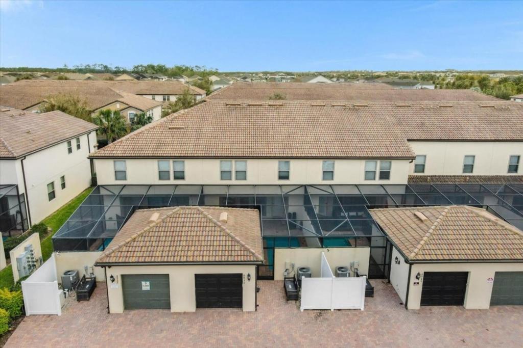 5 Bedrooms - 4,5 Bathrooms - Windsor At Westside 8936 Al Holiday home