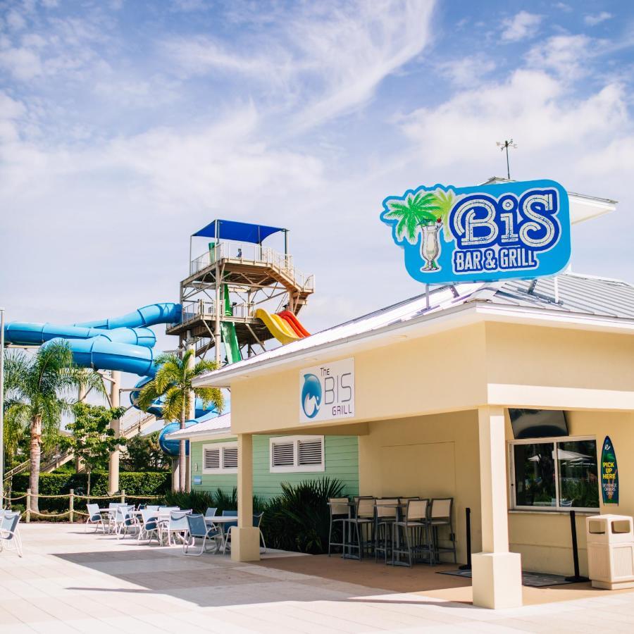 Bright With Water Park Access Near By Rentyl - 7576m