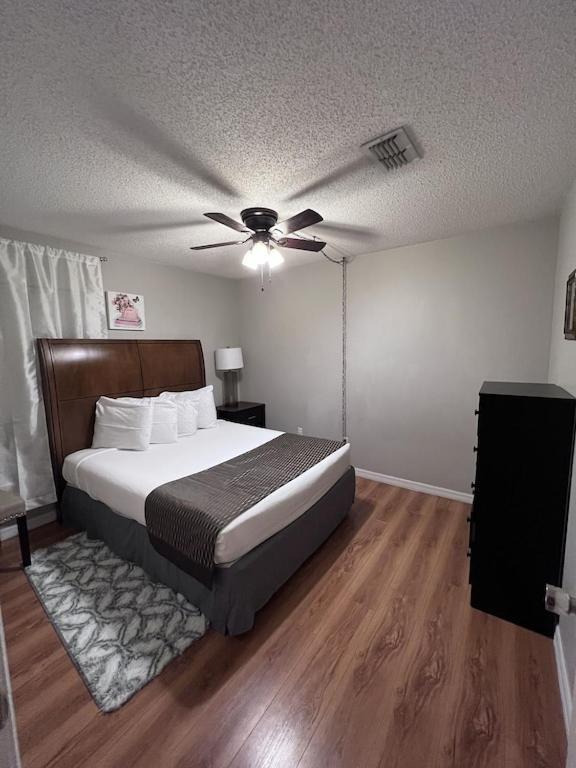 Family Paradise. 3 Bedrooms, 2 Bathrooms. Holiday home Orlando