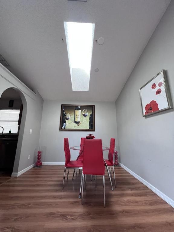 Family Paradise. 3 Bedrooms, 2 Bathrooms. Holiday home *