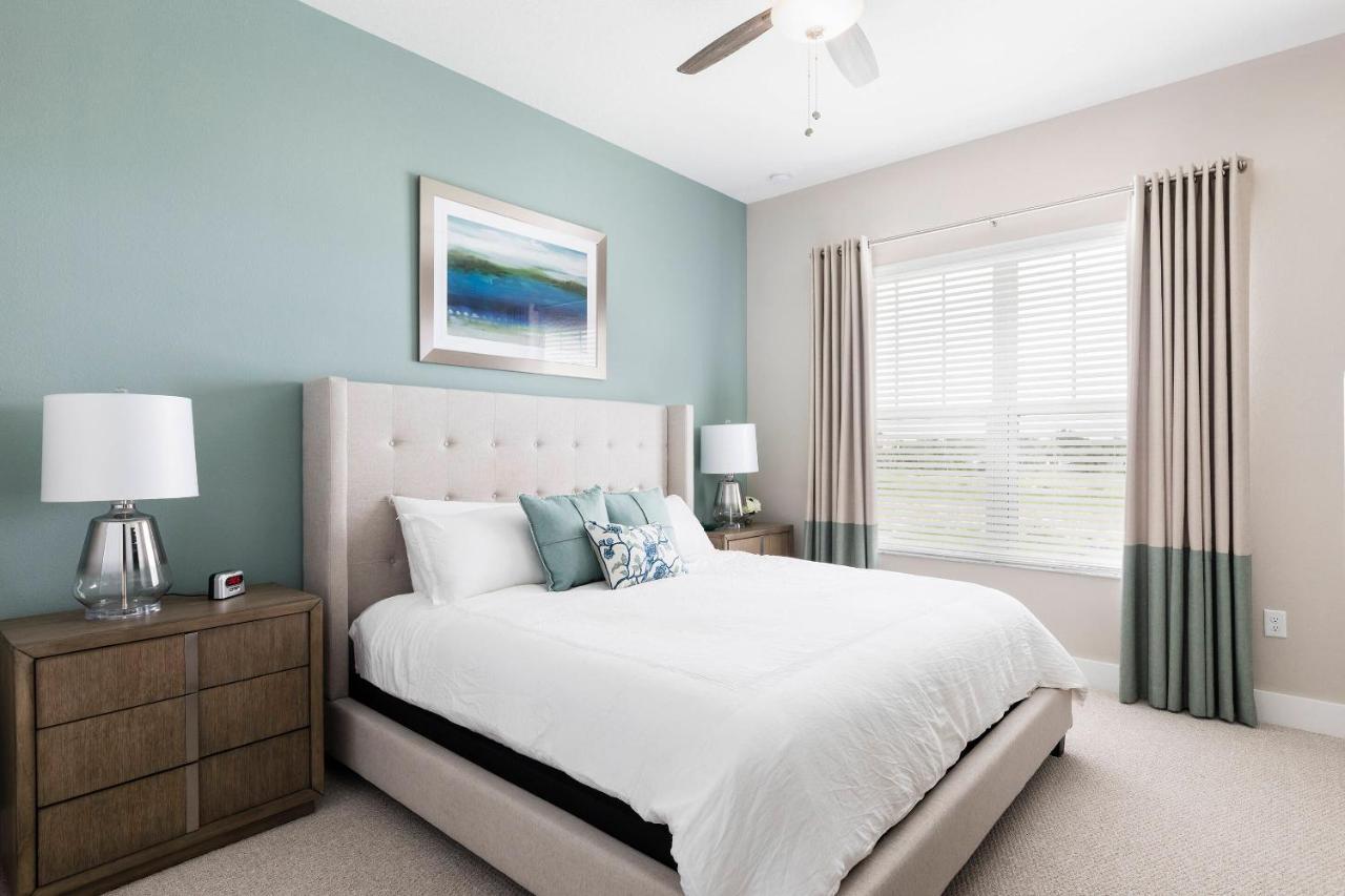 Gorgeous New 4 Beds Dream 5 Min To *