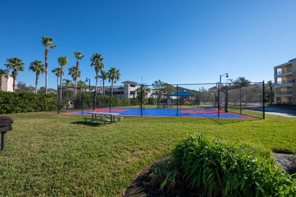 2-403 Your Vista Cay Apartment *