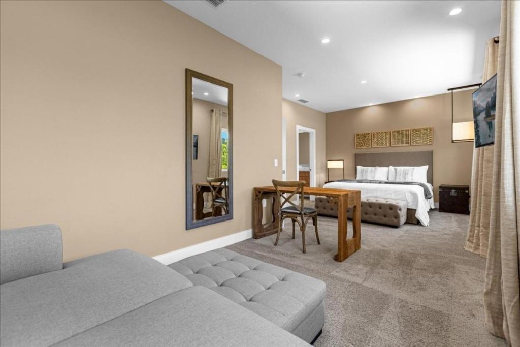 3 Bedrooms- 3,5 Bathrooms- Magic Village 7477 Bd Holiday home