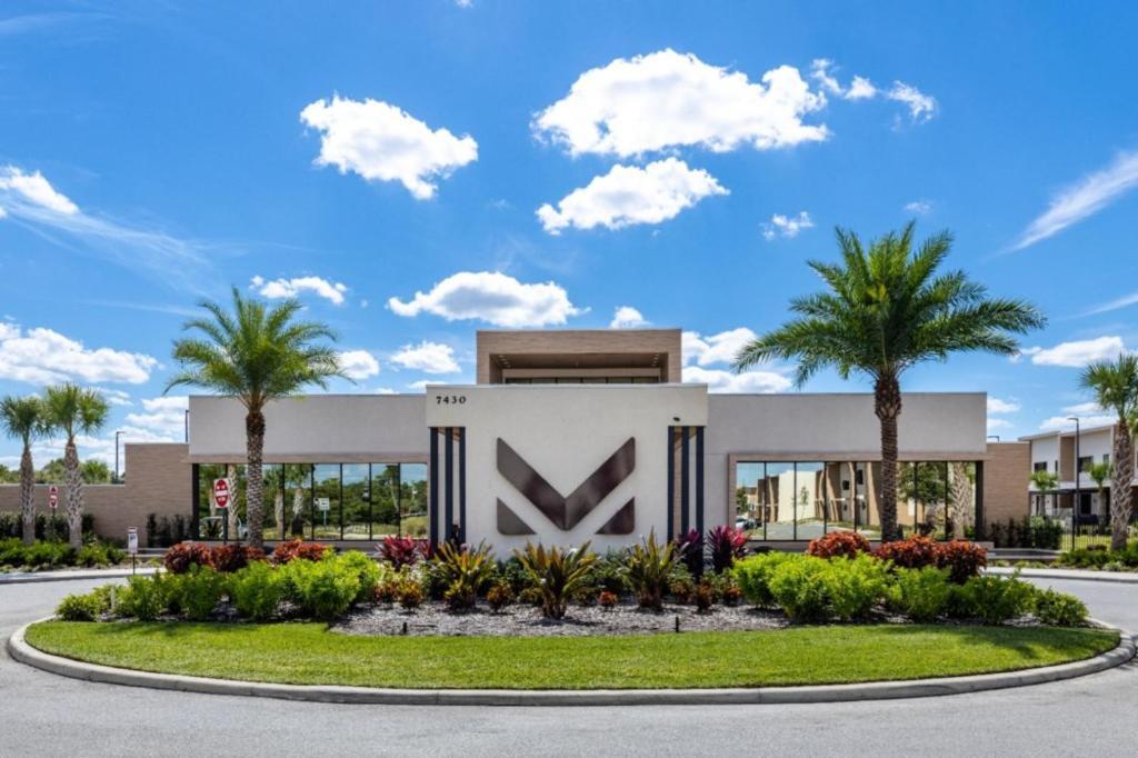 3 Bedrooms- 3,5 Bathrooms- Magic Village 7477 Bd Holiday home Orlando
