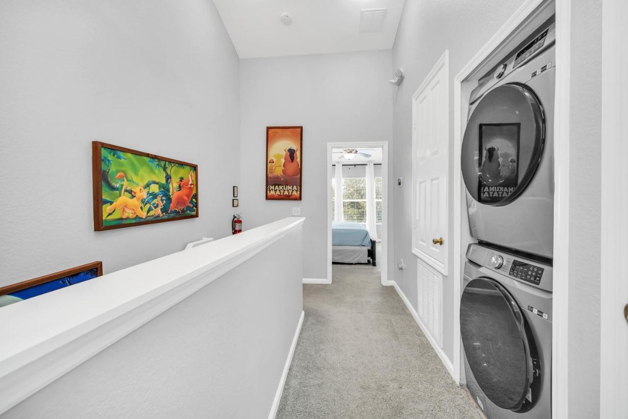 Holiday home Townhome Near With Pool Magic And Fun At Windsor *