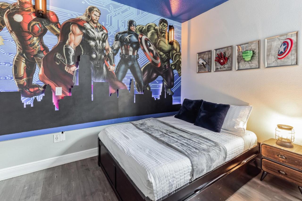 Holiday home Modern 5 Bdr Family Themed With Harry Potter Games And Free Pool Heat *