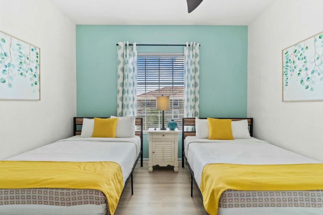 Vista Cay Luxury 4 Bedroom Penthouse *