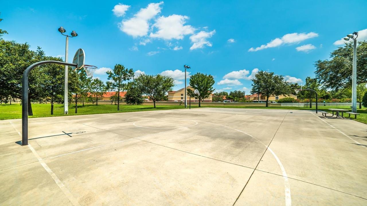 2821 Almaton #104 Holiday home *