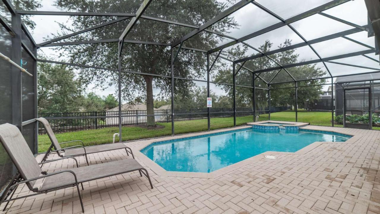 2683 Manesty Holiday home