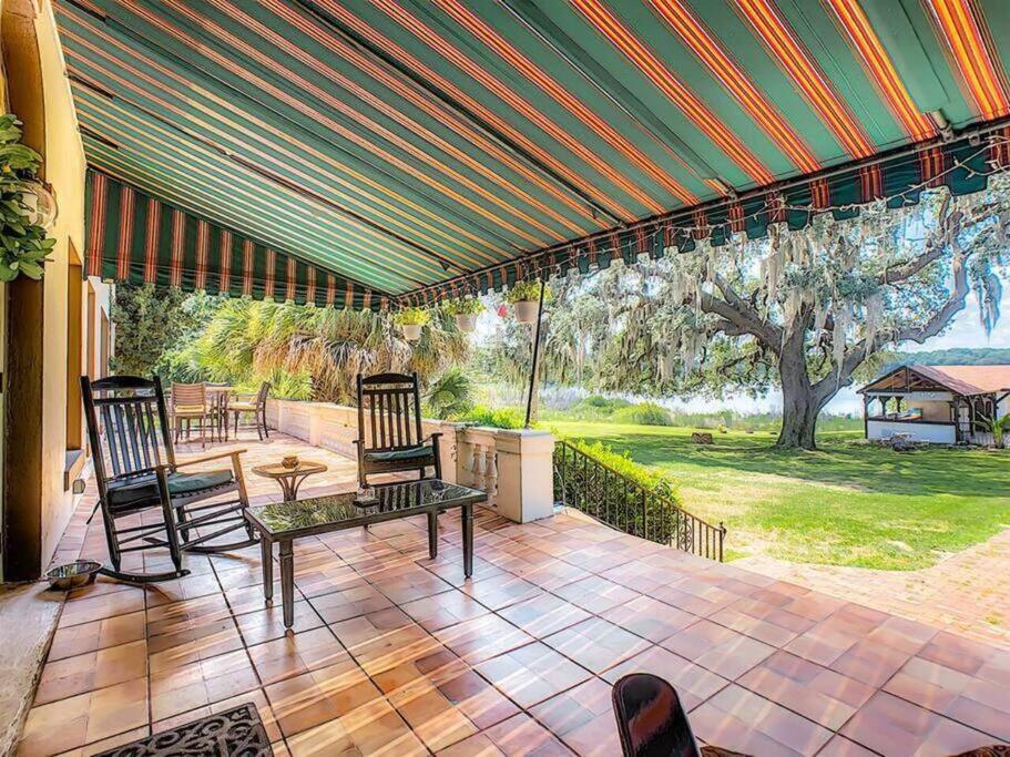 Holiday home Historic Lakefront Estate *