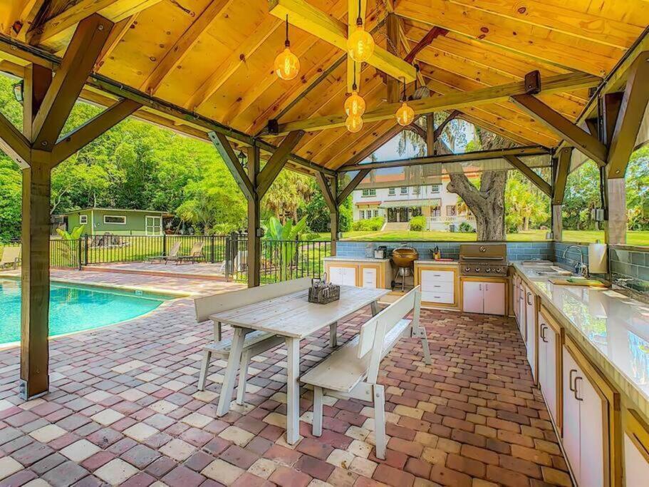 Historic Lakefront Estate * Orlando
