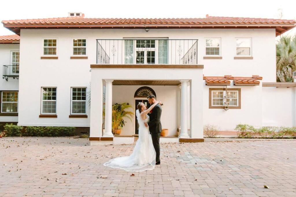 Historic Lakefront Estate * Orlando