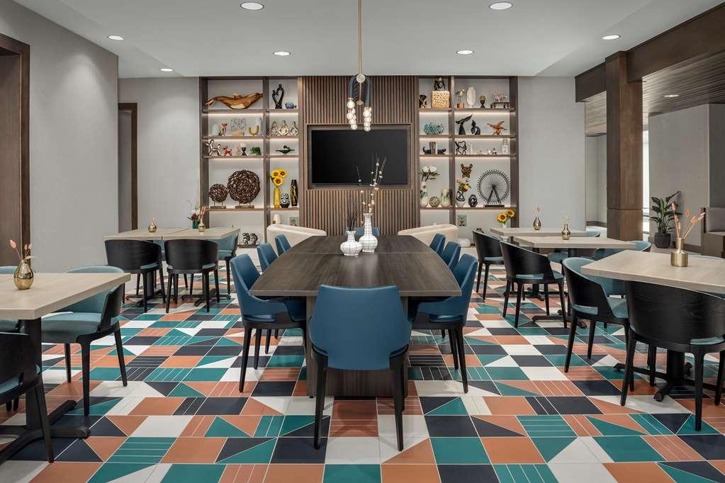 Hotel Home2 By Hilton Orlando Southeast Nona