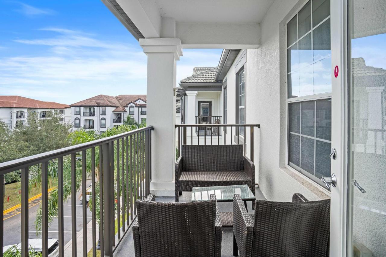 4102 Breakview Drive 409