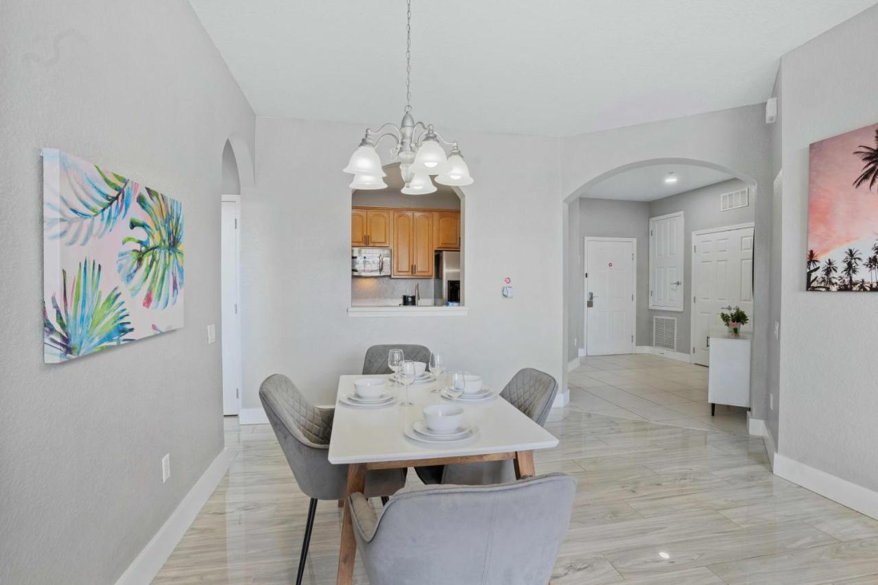4102 Breakview Drive 409 Apartment