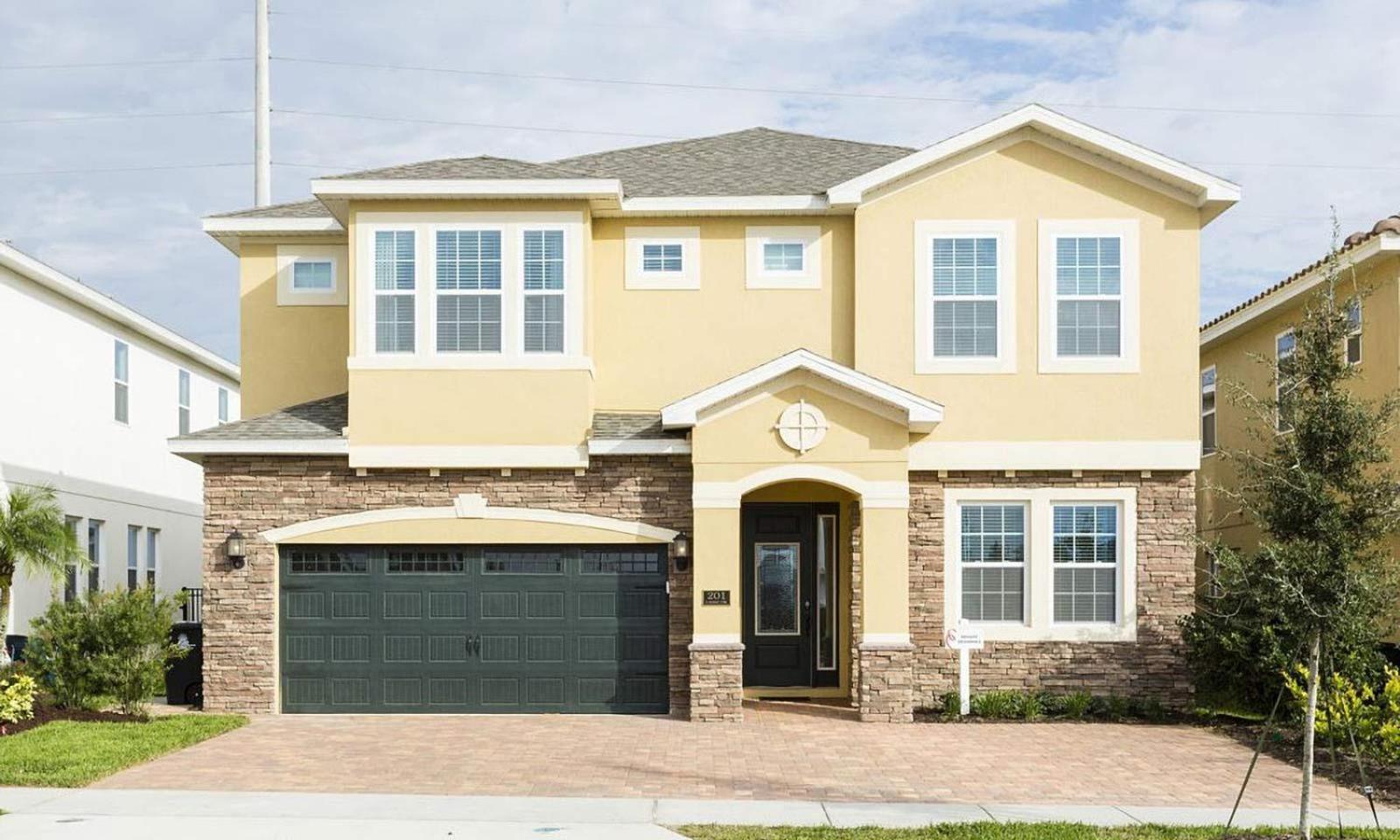 Unique Spacious 10 Bdrm With Backyard Pool At Encore Holiday home