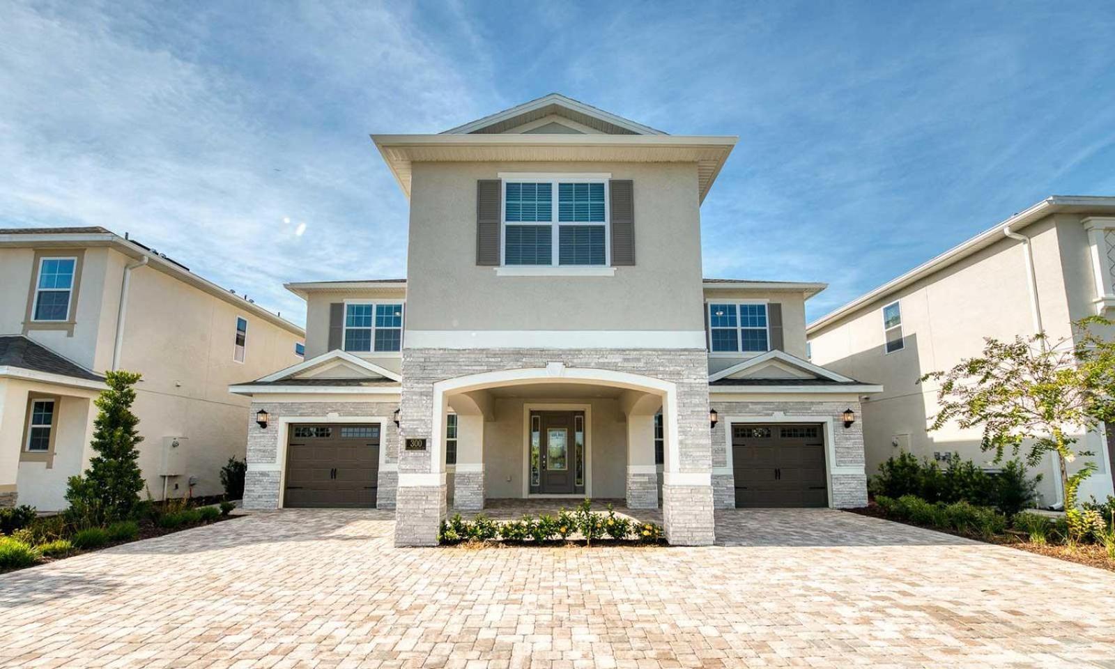 Gleaming 12 Bdrm With Themed Bedrooms At Encore Orlando