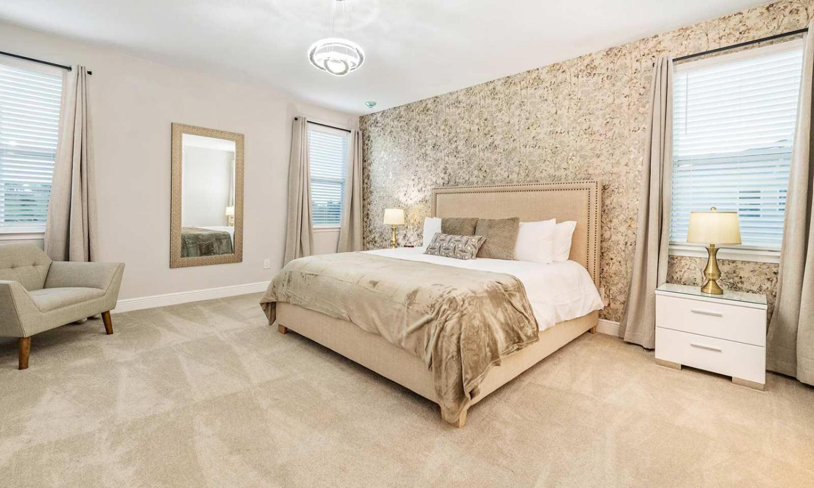 Gleaming 12 Bdrm With Themed Bedrooms At Encore