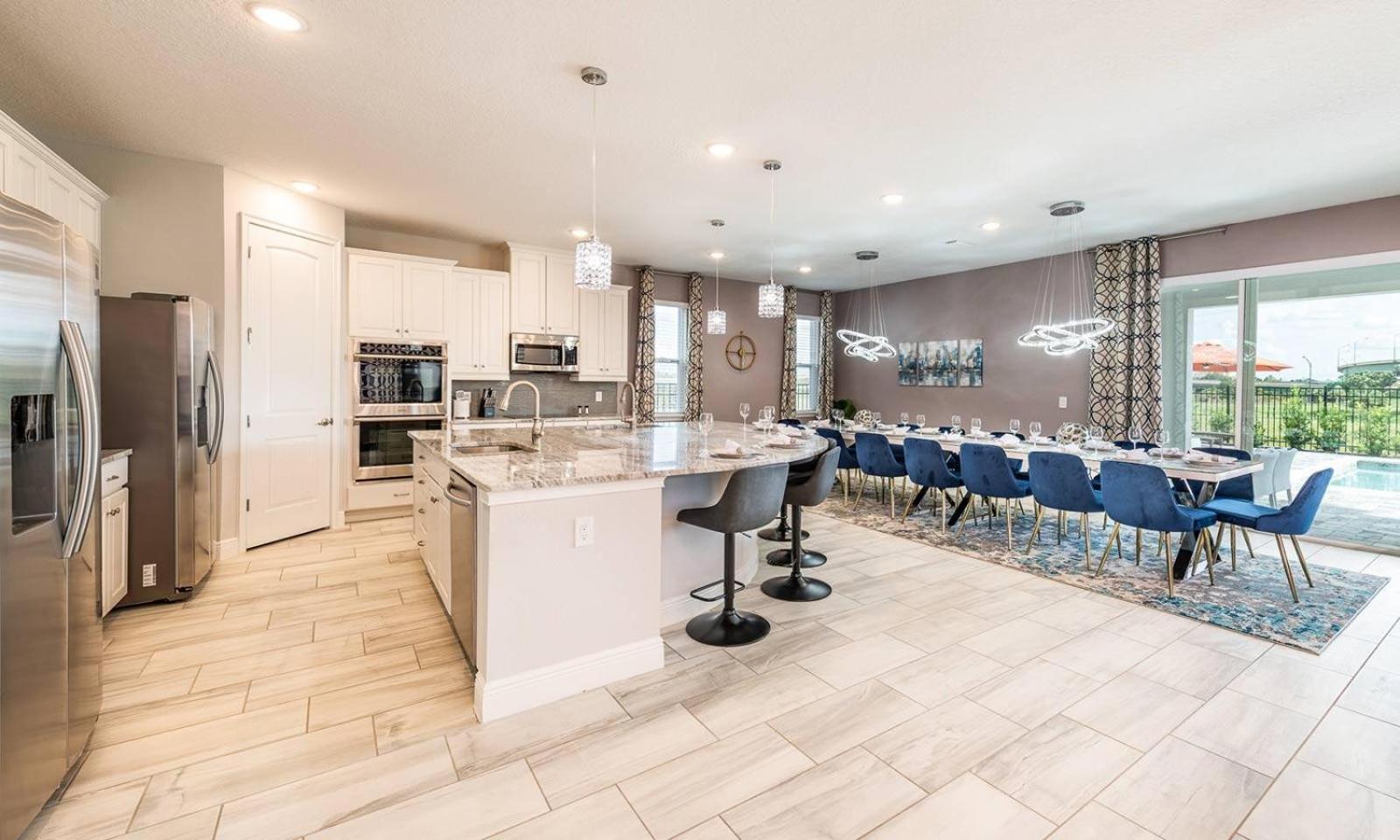 Holiday home Gleaming 12 Bdrm With Themed Bedrooms At Encore Orlando