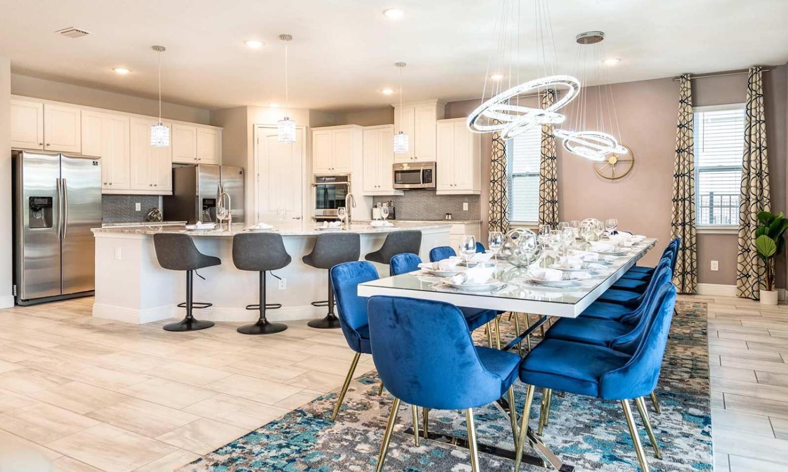 Gleaming 12 Bdrm With Themed Bedrooms At Encore Orlando