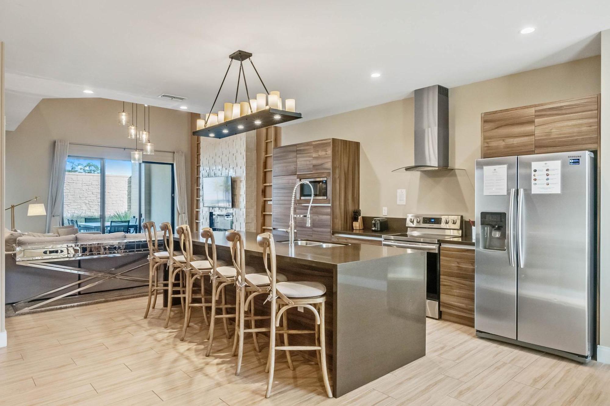 4 Bedroom - 5 Bathroom Magic Village 7575 Bd Orlando