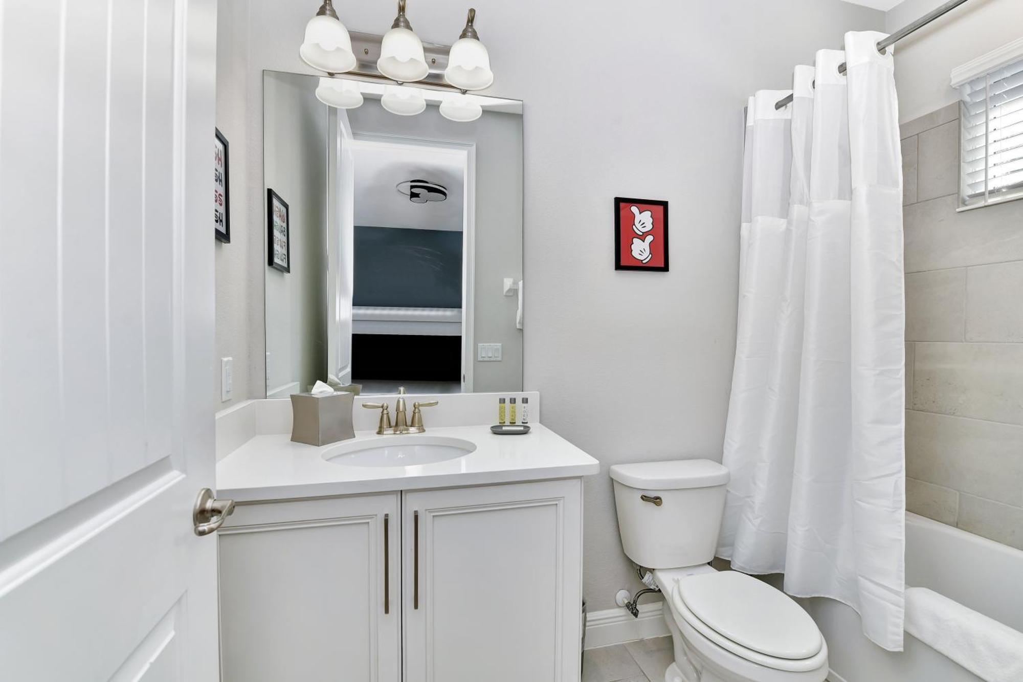 Modern Five Bedroom With Private Pool & Access At Encore At Reunion - 253sf Holiday home Orlando
