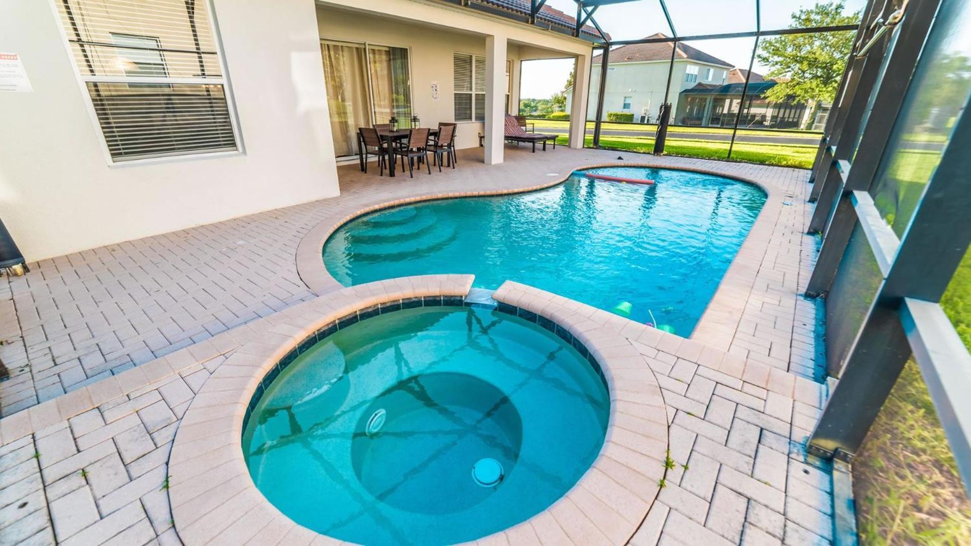 Casa de férias Cozy 5br W/game Pool
