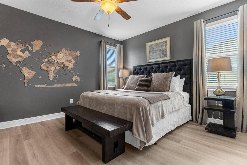 9 Ensuite Bedrooms Pool/spa/theater * Orlando