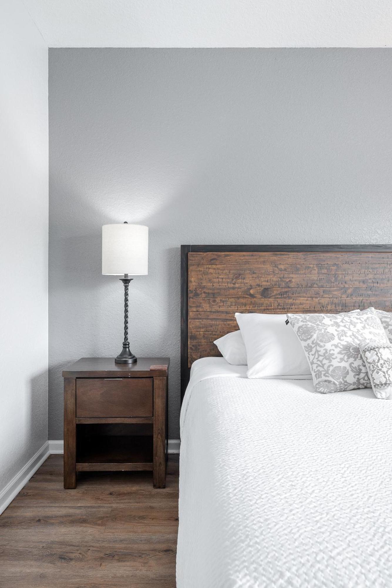 Cayview Avenue Unit 103 Apartment *