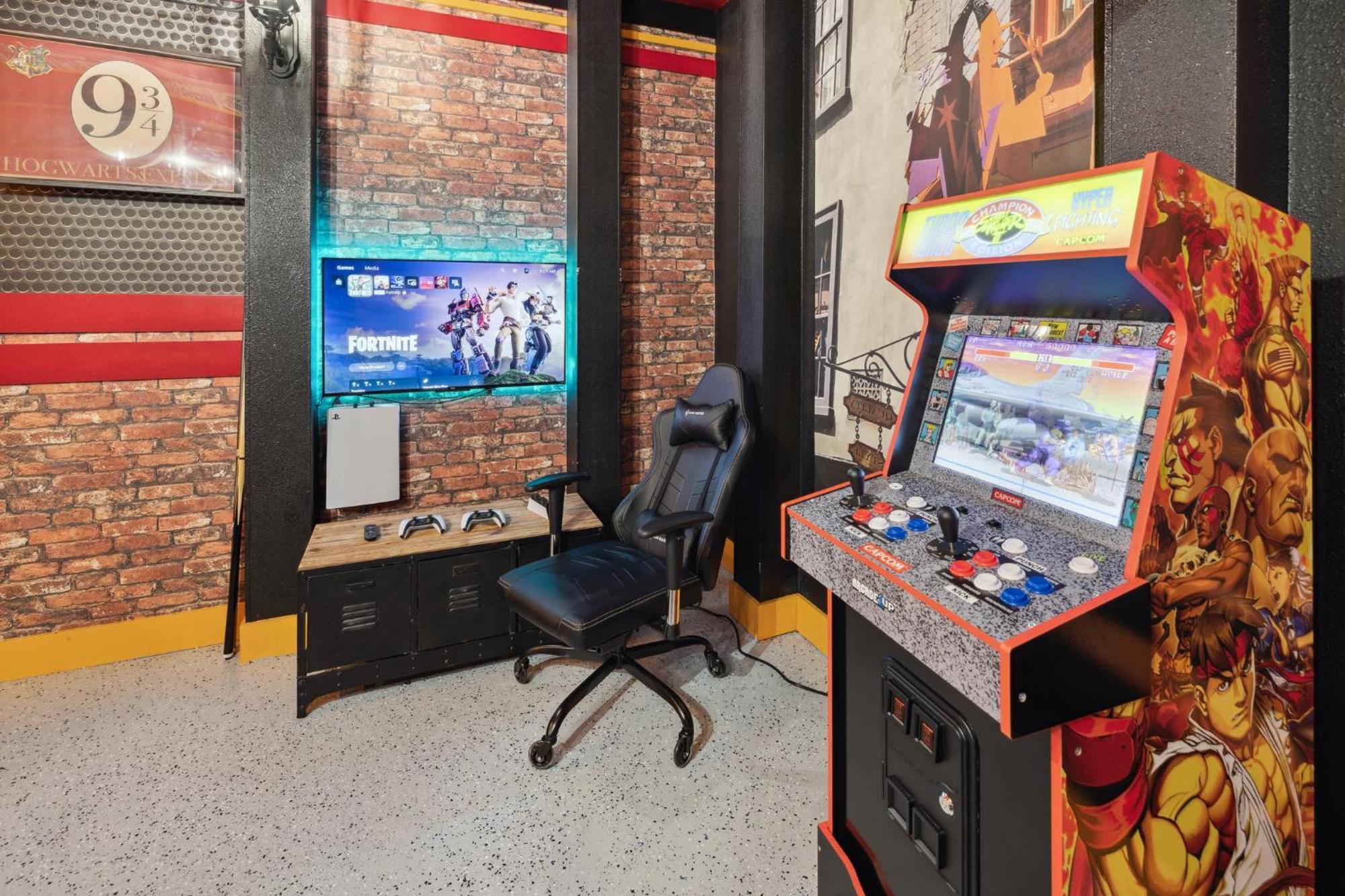 Holiday home Modern 5 Bdr Family Themed With Harry Potter Games And Free Pool Heat Orlando