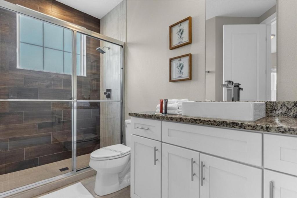 5 Bedrooms-6 Bathrooms-summerville Resort2668 Ss Holiday home