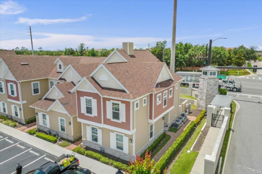 5 Bedrooms-6 Bathrooms-summerville Resort2668 Ss