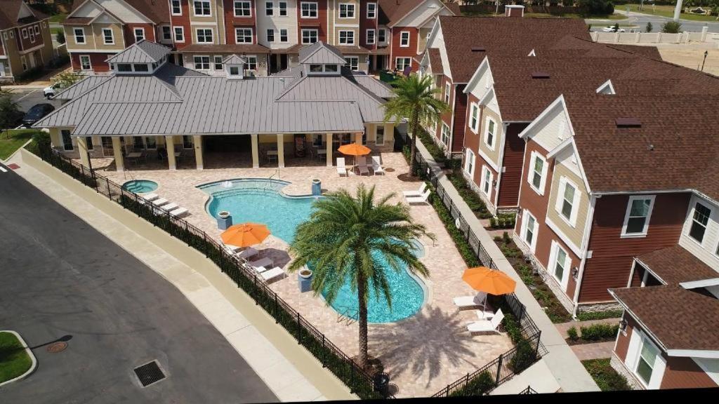 Summerville: 4br3.5b Brand New Luxury Retreat * Four Corners