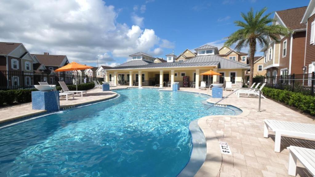Pousada Summerville: 4br3.5b Brand New Luxury Retreat *