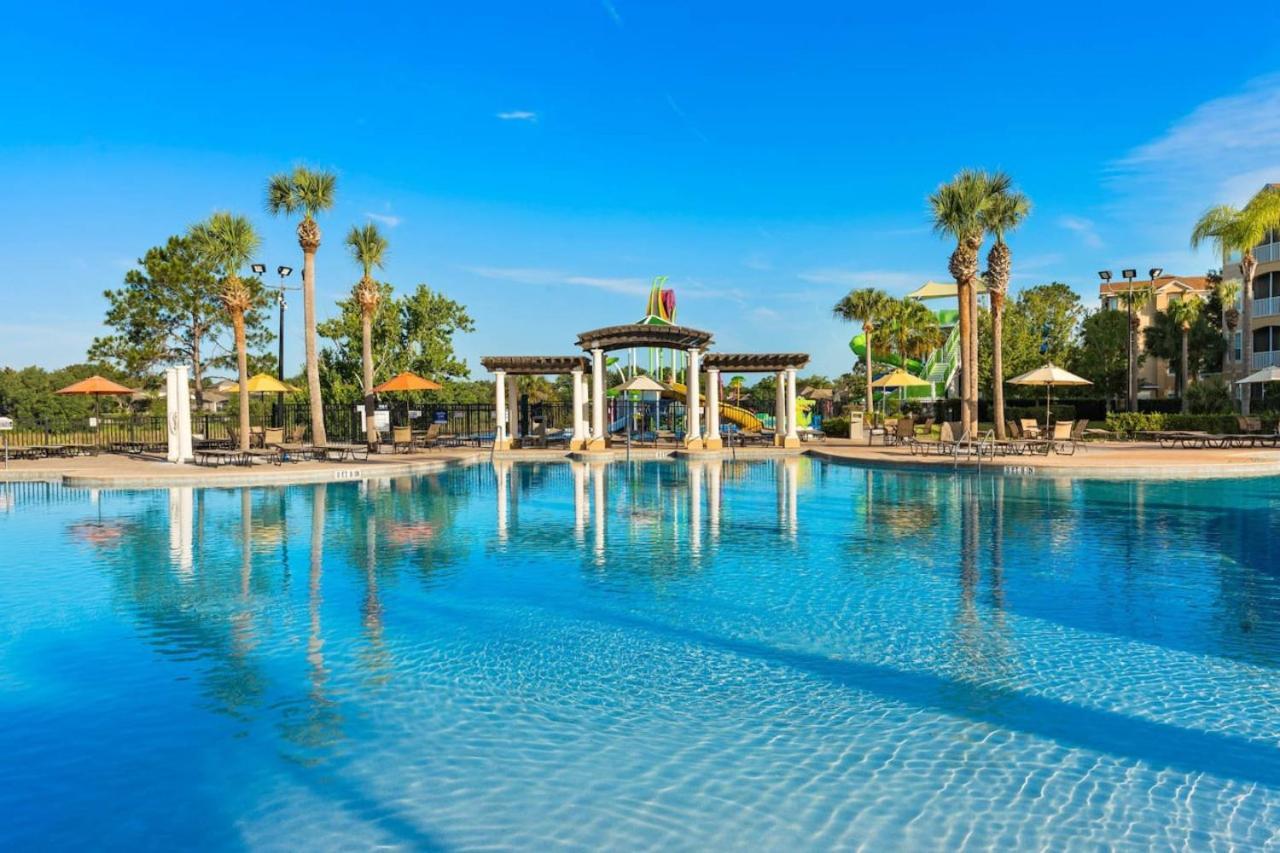 Holiday home Amazing Pool Game 2mi H2627 *
