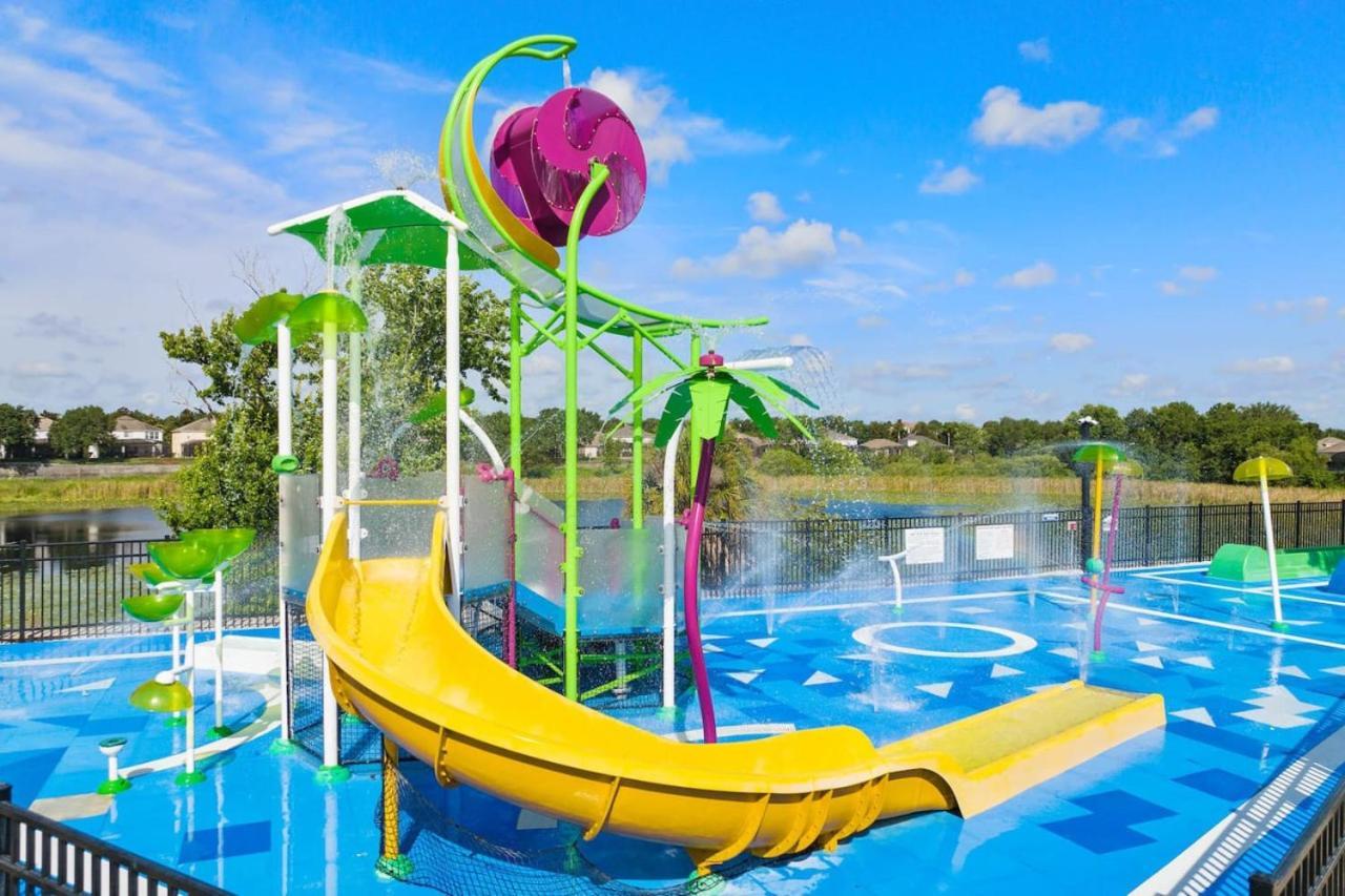 Amazing Pool Game 2mi H2627 Holiday home *