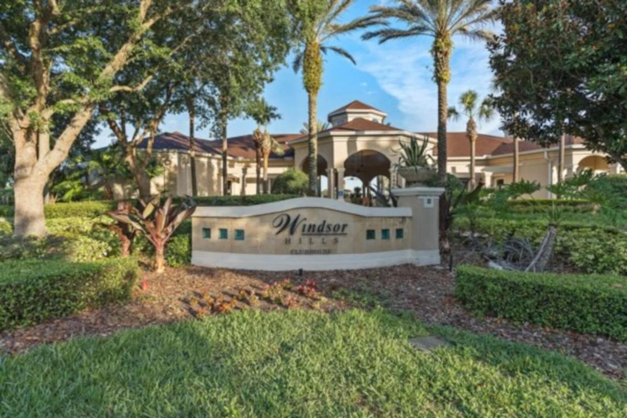 Holiday home Amazing Pool Game 2mi H2627
