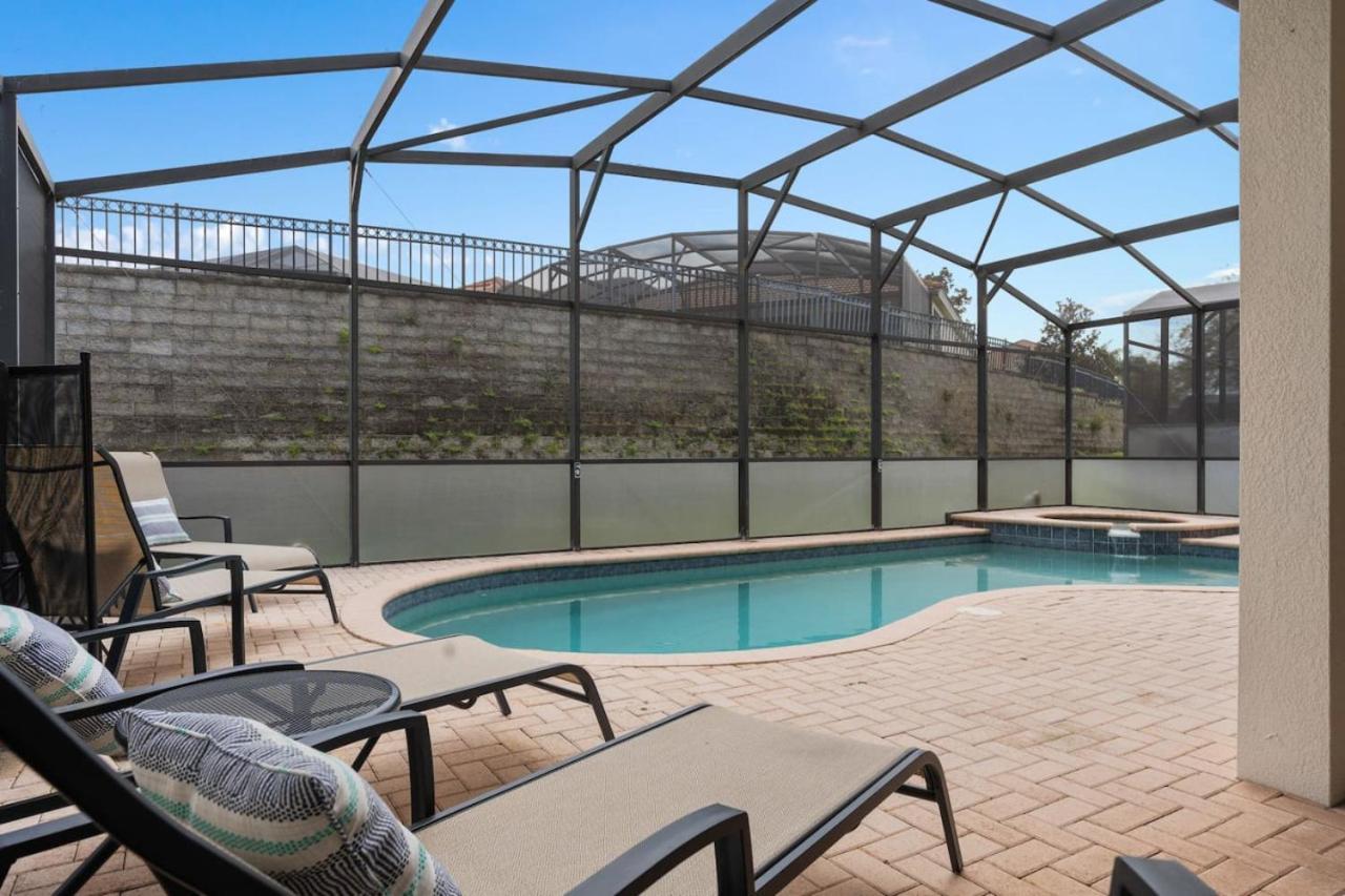 Holiday home Amazing Pool Game 2mi H2627 Orlando