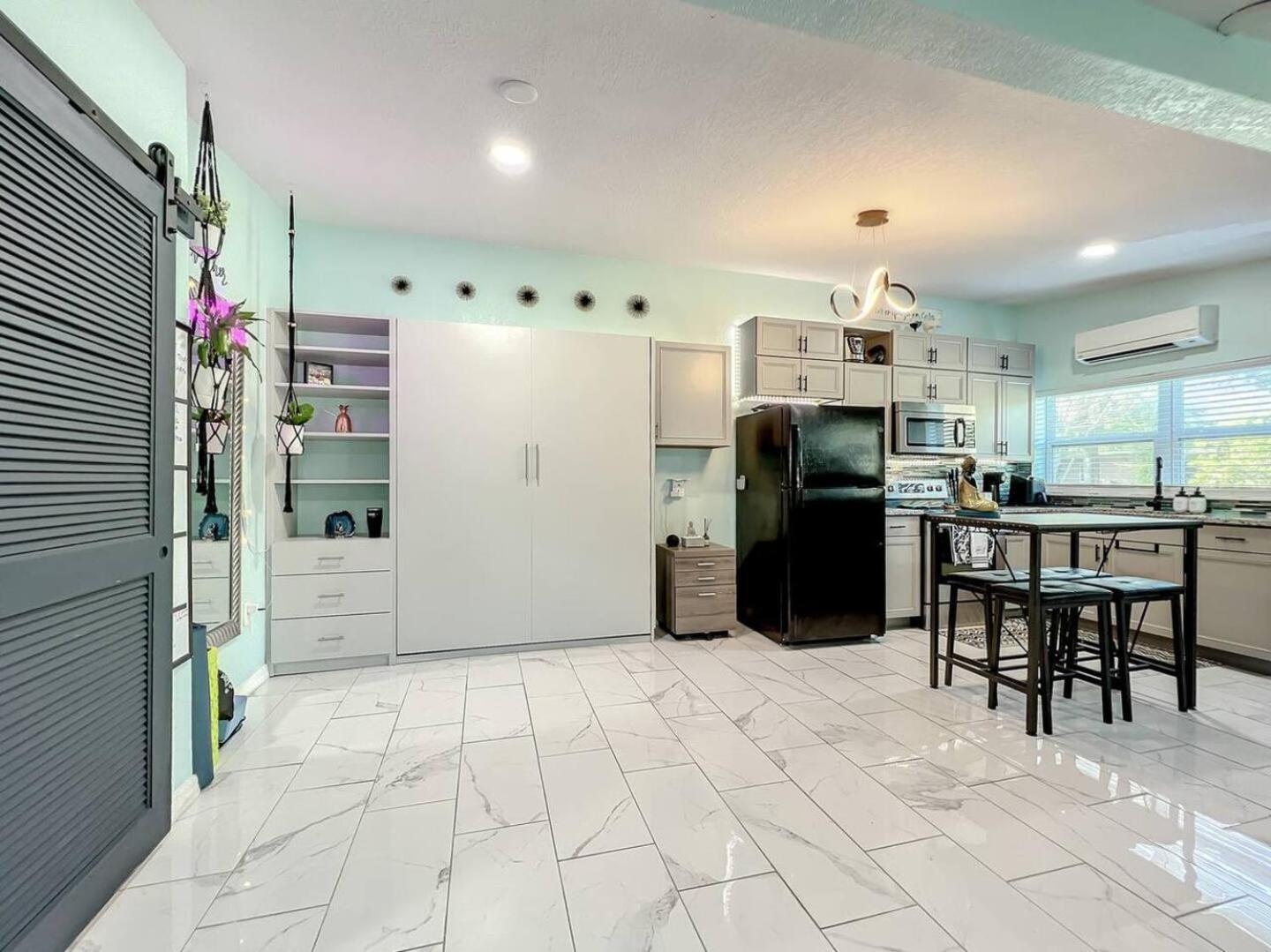 Pet-Friendly 1Br, 3 Beds, Wifi 10 Min To Dwntn! Casa de férias Orlando