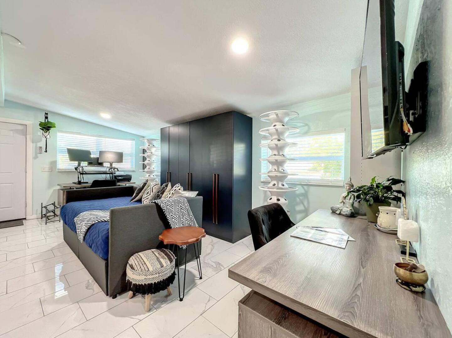 Pet-Friendly 1Br, 3 Beds, Wifi 10 Min To Dwntn! Casa de férias