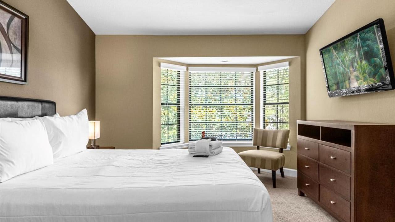 Spring Break Escape! Renovated Townhome By Disney! * Orlando