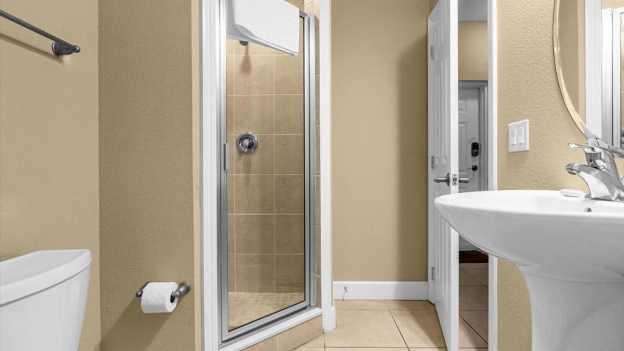 Holiday home Spring Break Escape! Renovated Townhome By Disney! *