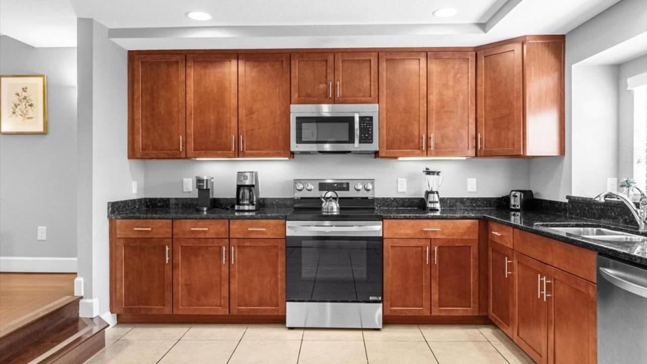 Spring Break Escape! Renovated Townhome By Disney! Orlando