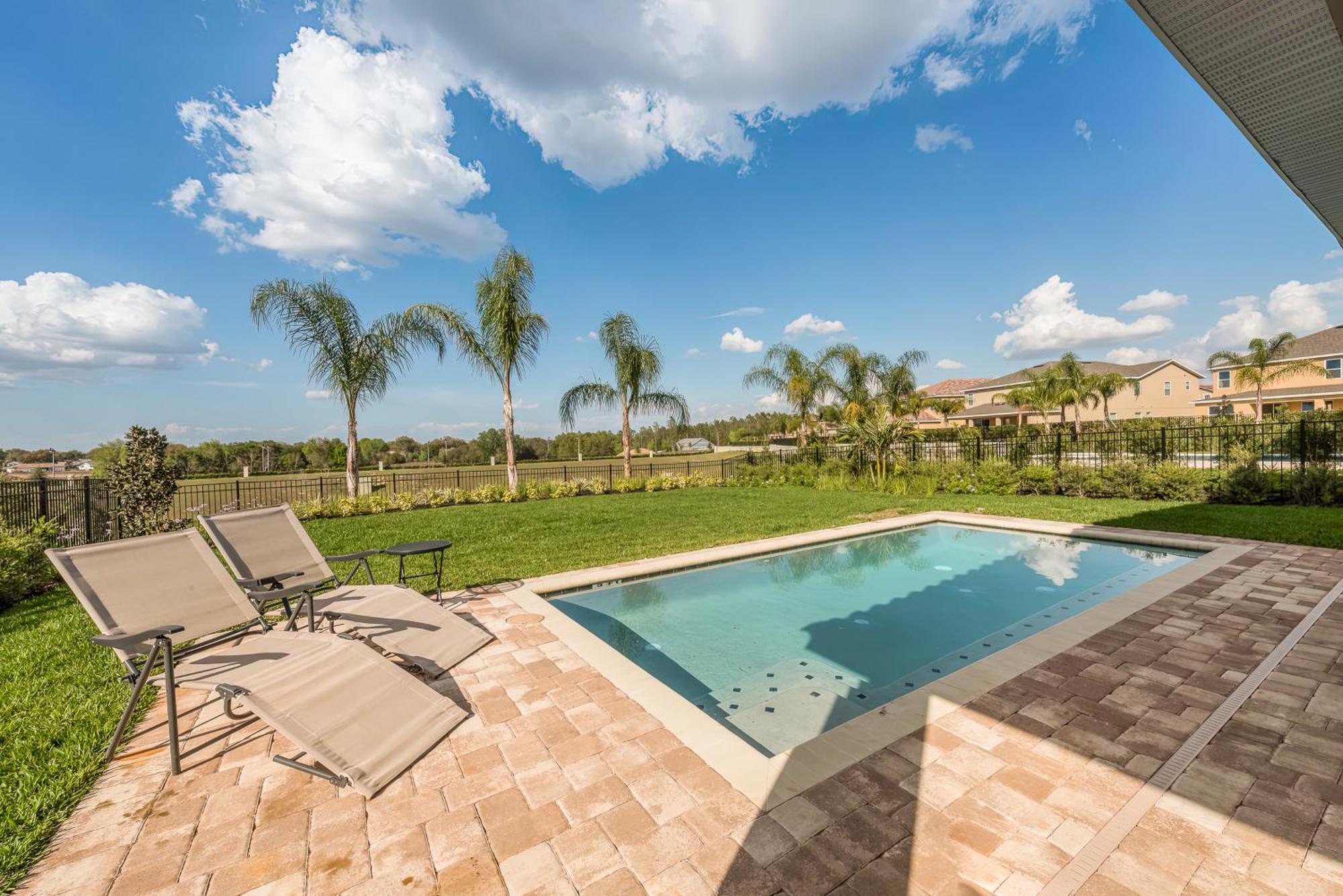 Lovely With Theme Rooms, Game And Private Pool With Access By Rentyl - 7705by Holiday home *