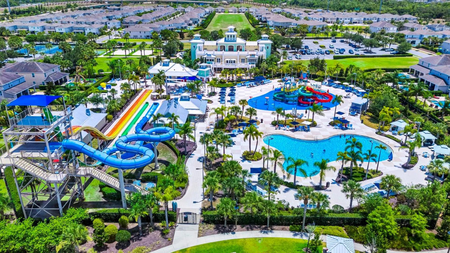 Spacious With Theme Rooms, Game And Private Pool With Water Park Access By Rentyl - 581la