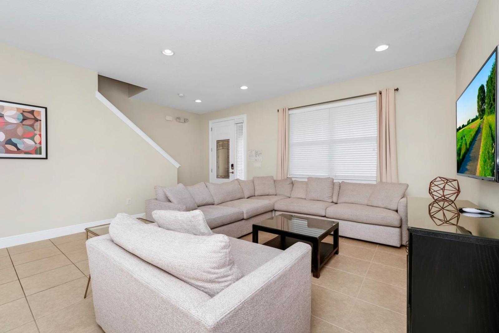 Spacious With Theme Rooms, Game And Private Pool With Water Park Access By Rentyl - 581la