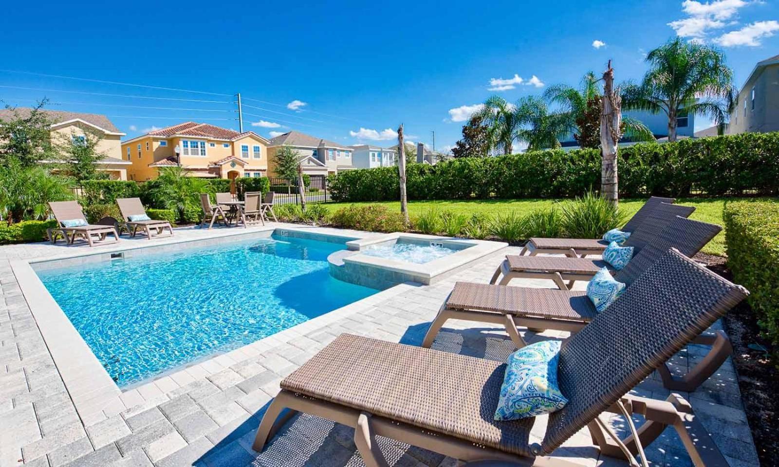 Custom 9 Bdrm With Stunning Themes At Encore Holiday home